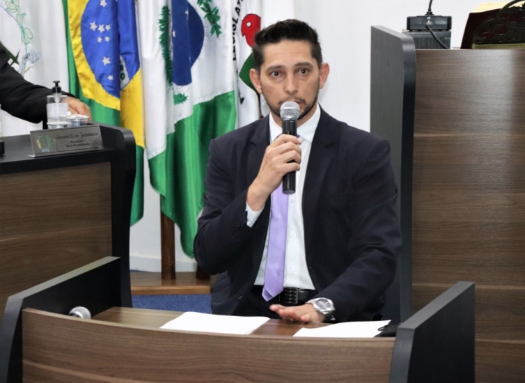REPRESENTANTE  DO CMDPD  PARTICIPA DE SESSÃO ORDINÁRIA DA CÂMARA DE VEREADORES DE IRATI.